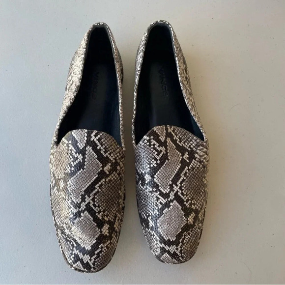 Vince Snakeprint Womens Contemporary Loafer Flats Slip On Shoes Size 37M / 7M - Picture 12 of 12